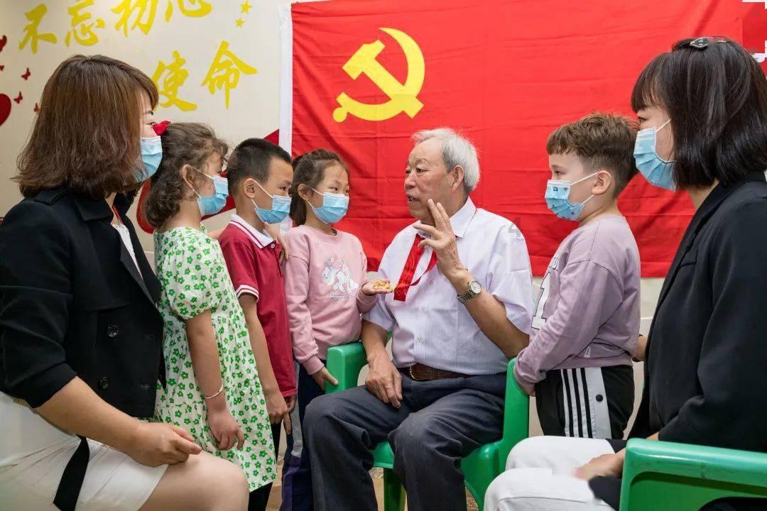 穿越遗弃的森林